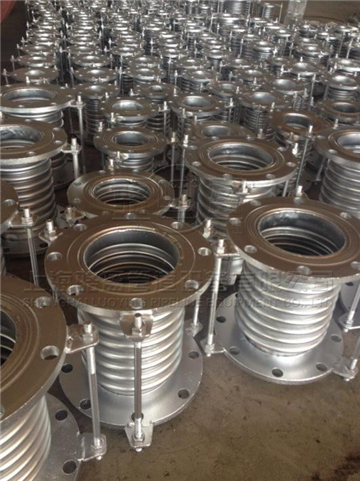 特殊管道中的<a href=http://m.kk616.com target=_blank class=infotextkey>波紋補償器</a> 特殊管道中的波紋補償器