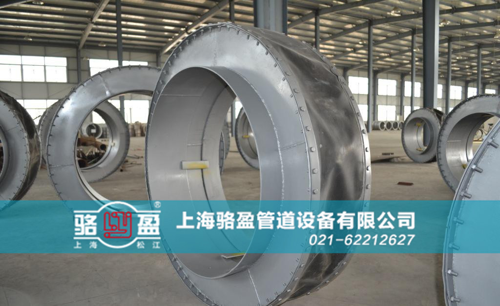 <a href=http://m.kk616.com target=_blank class=infotextkey>非金屬補償器</a>生產(chǎn)車間